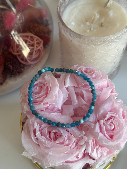 Bracelet uni en apatite à facettes - 4mm- taille unique