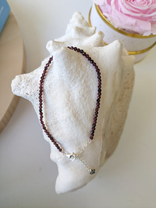 Bracelet en Grenat fermoir argent